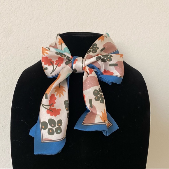 Accessories - ❤️‍🔥𝕤𝕒𝕝𝕖❤️‍🔥 scarfs